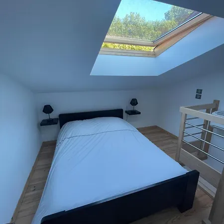 Cozy Near Lille דירה