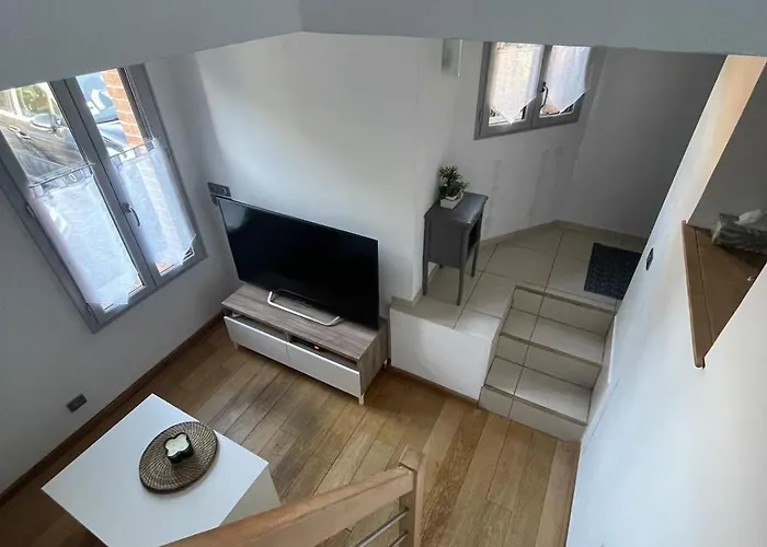 Cozy Near Lille